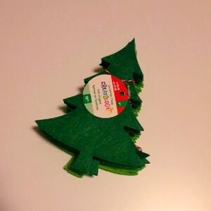 Creatology Green Felt Christmas Tree Cutouts